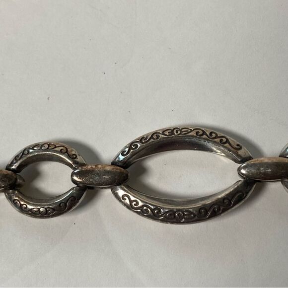 Brighton Silver Tone Oval Link Toggle Bracelet - Picture 4 of 7